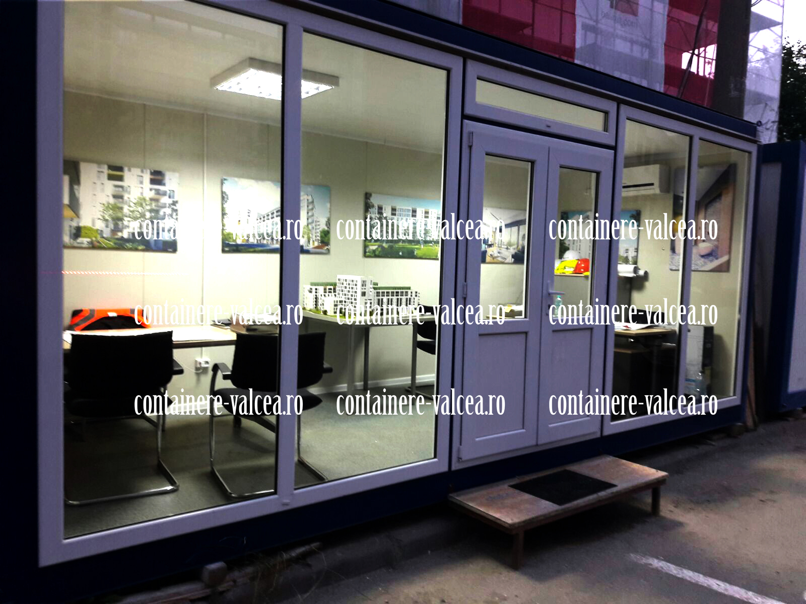 container magazin Valcea